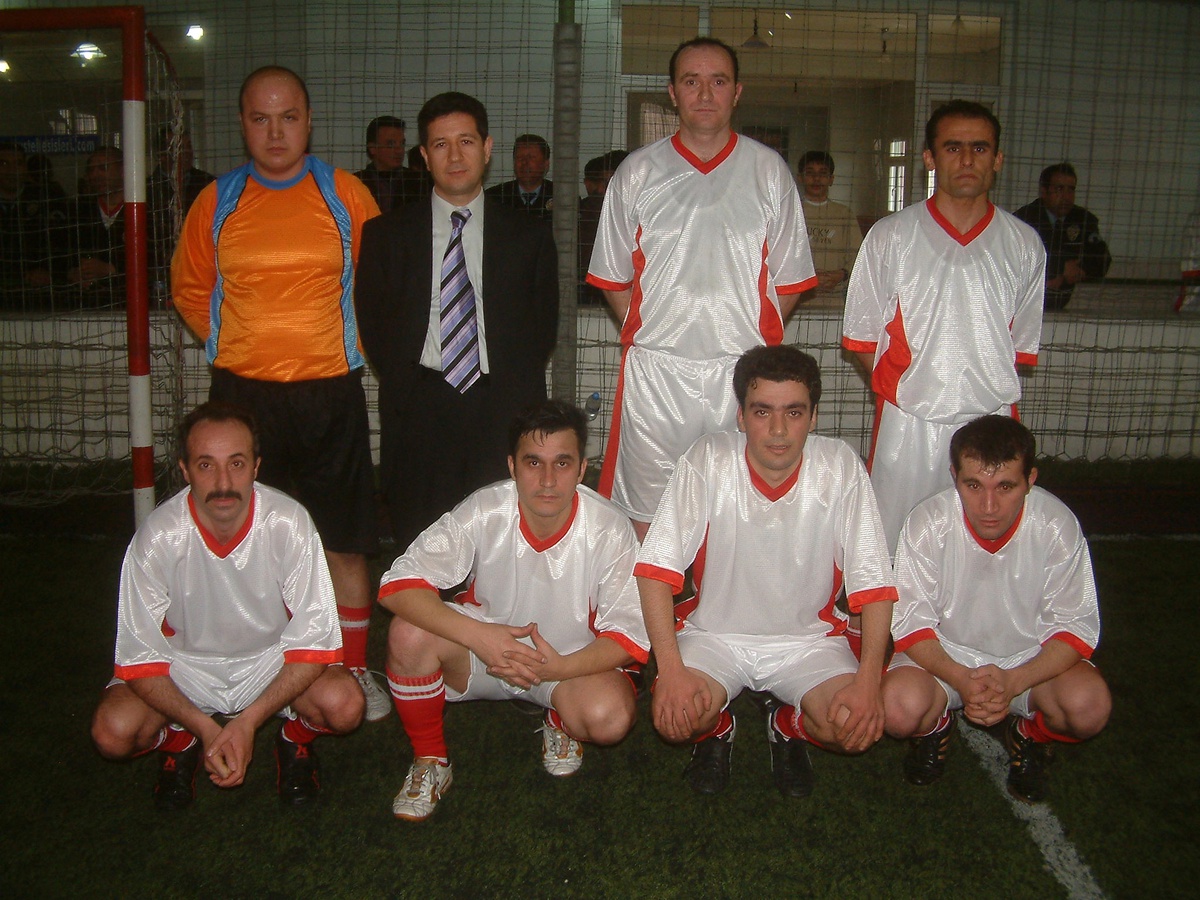 Emniyet Teşkilatlarında Futbol Heyecanı