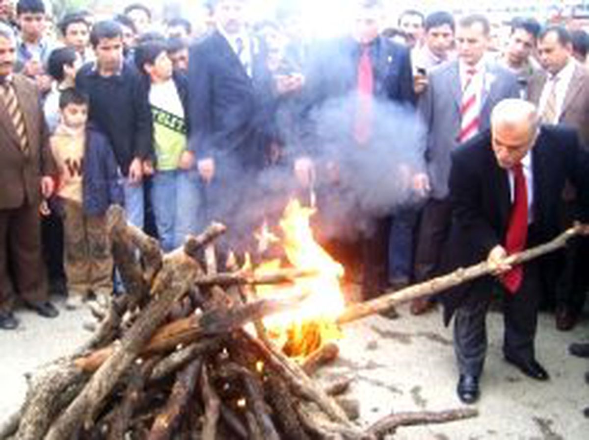 İstanbul'da Nevruz Kutlamaları Başladı