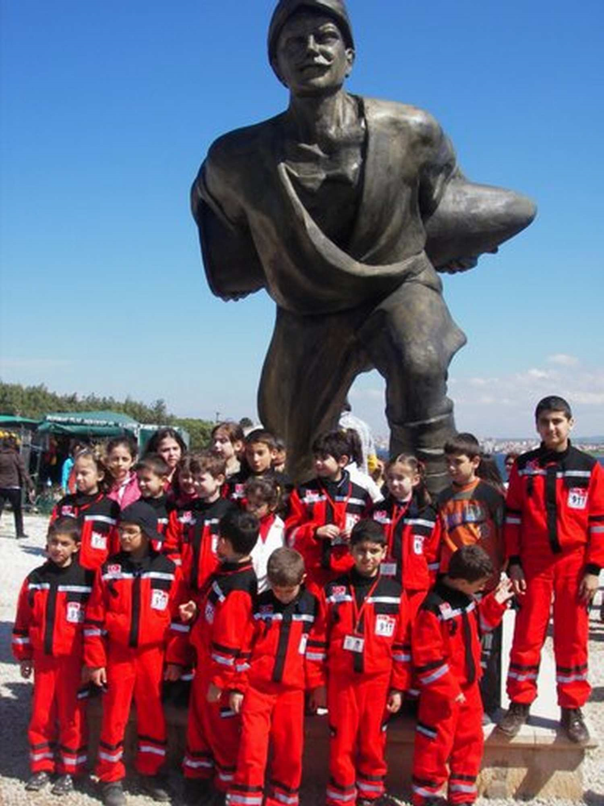 911 Çocuk Kulübü'nden Çanakkale Gezisi
