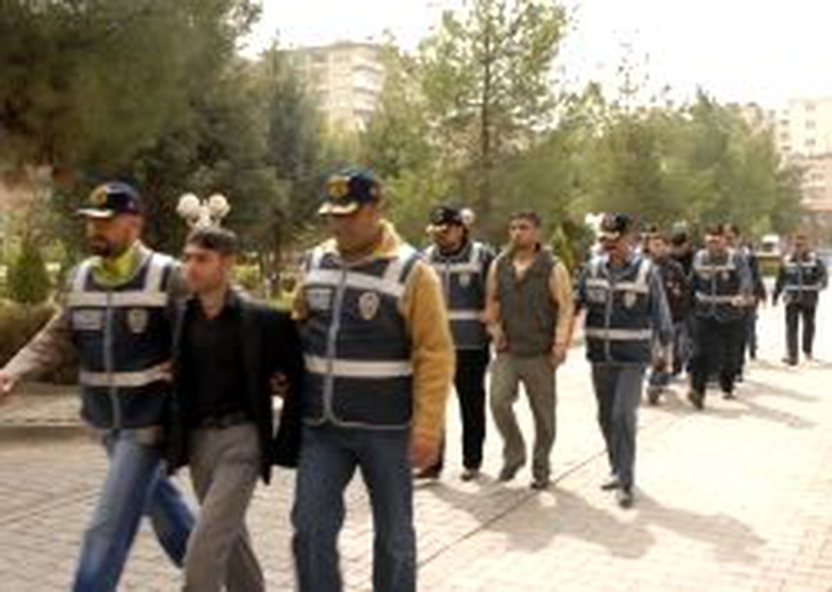PKK Operasyonunda 8 Kişi Aranıyor