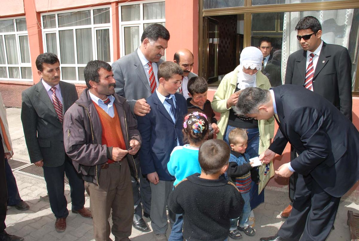 Kayıtsız Aileye Devlet Kayıtsız Kalmadı