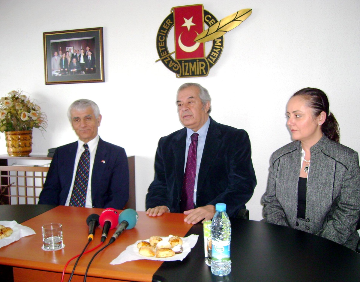 İsrail Büyükelçisi Gabby Levy İzmir'de