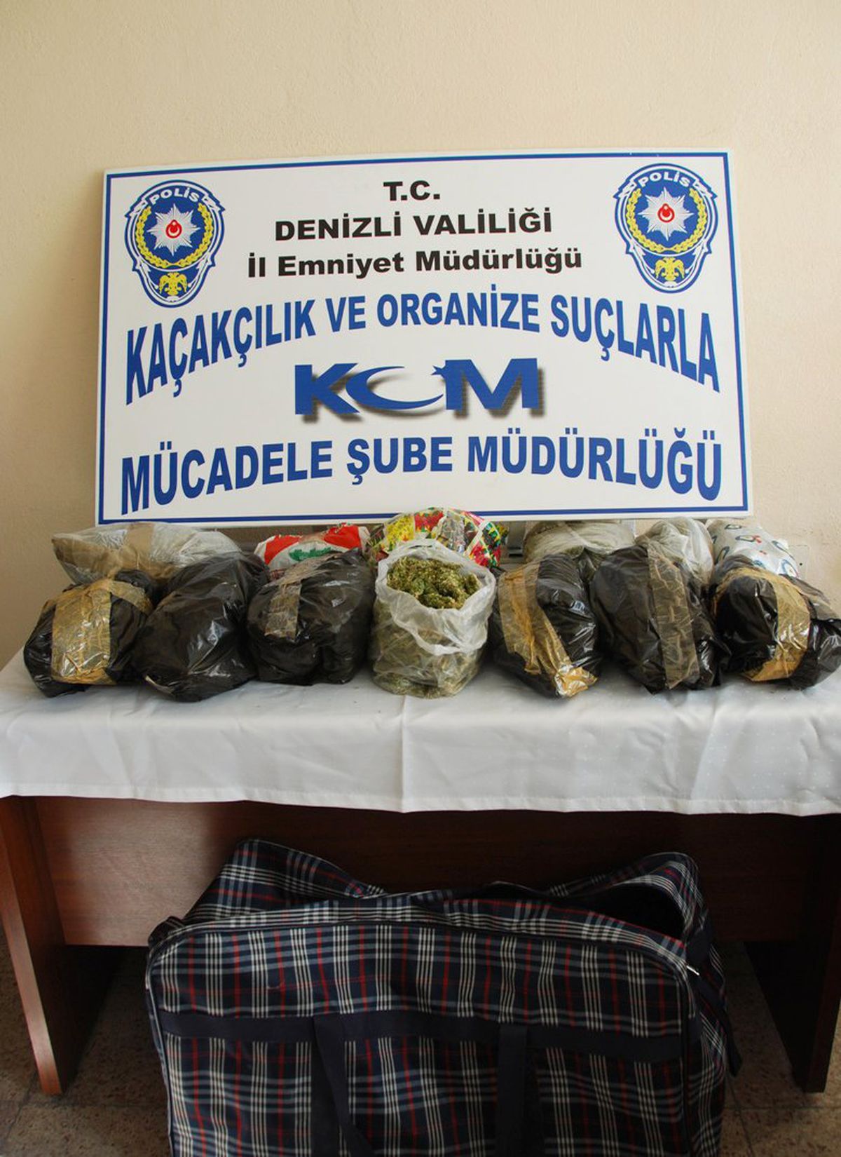 Denizli'de Uyuşturucu Operasyonu
