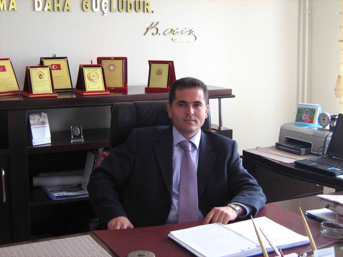Erzincan'da İnek ve Koyun Ödüllü Kitap Okuma Yarışması
