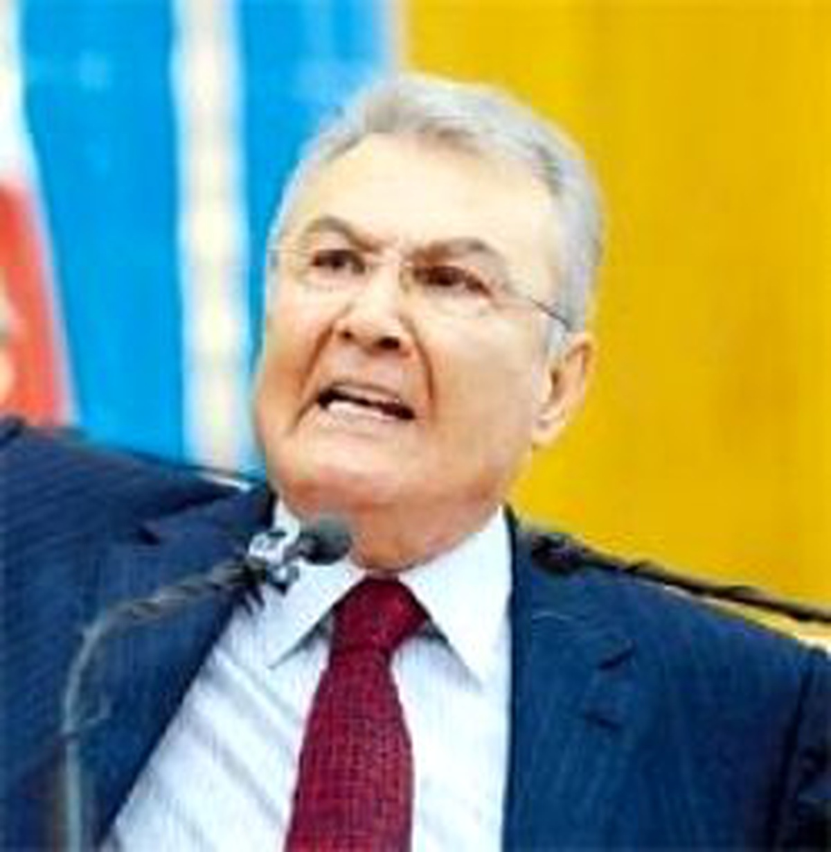 O Baldıran Zehri İçti, Bizimki Cheney'ye Ağlaşıyor