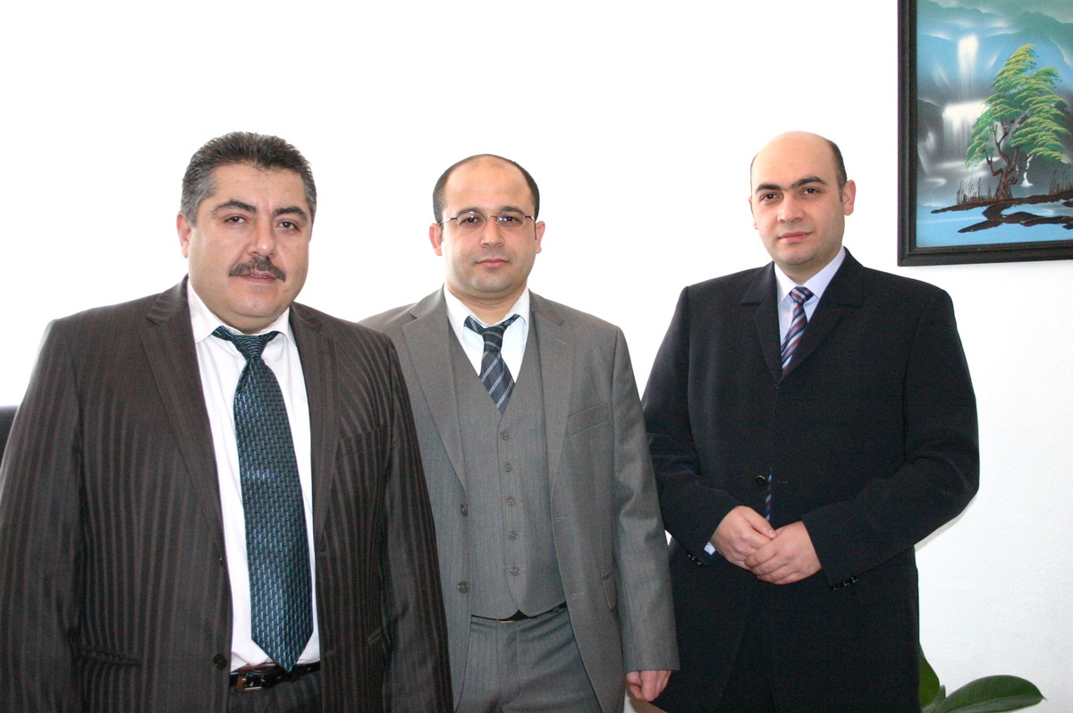 Öksüz, Mezardan Çıkartılıyor