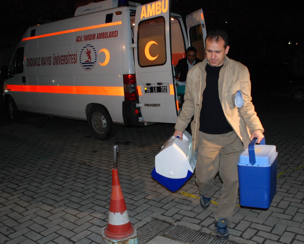 Şehit Uzman Çavuş 3 Kişiye Hayat Verdi