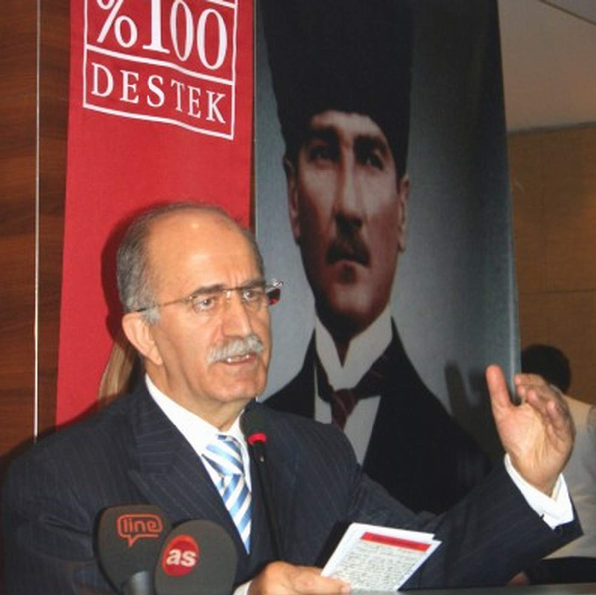 Vali Harput, Hayırseverlerle Bir Araya Geldi