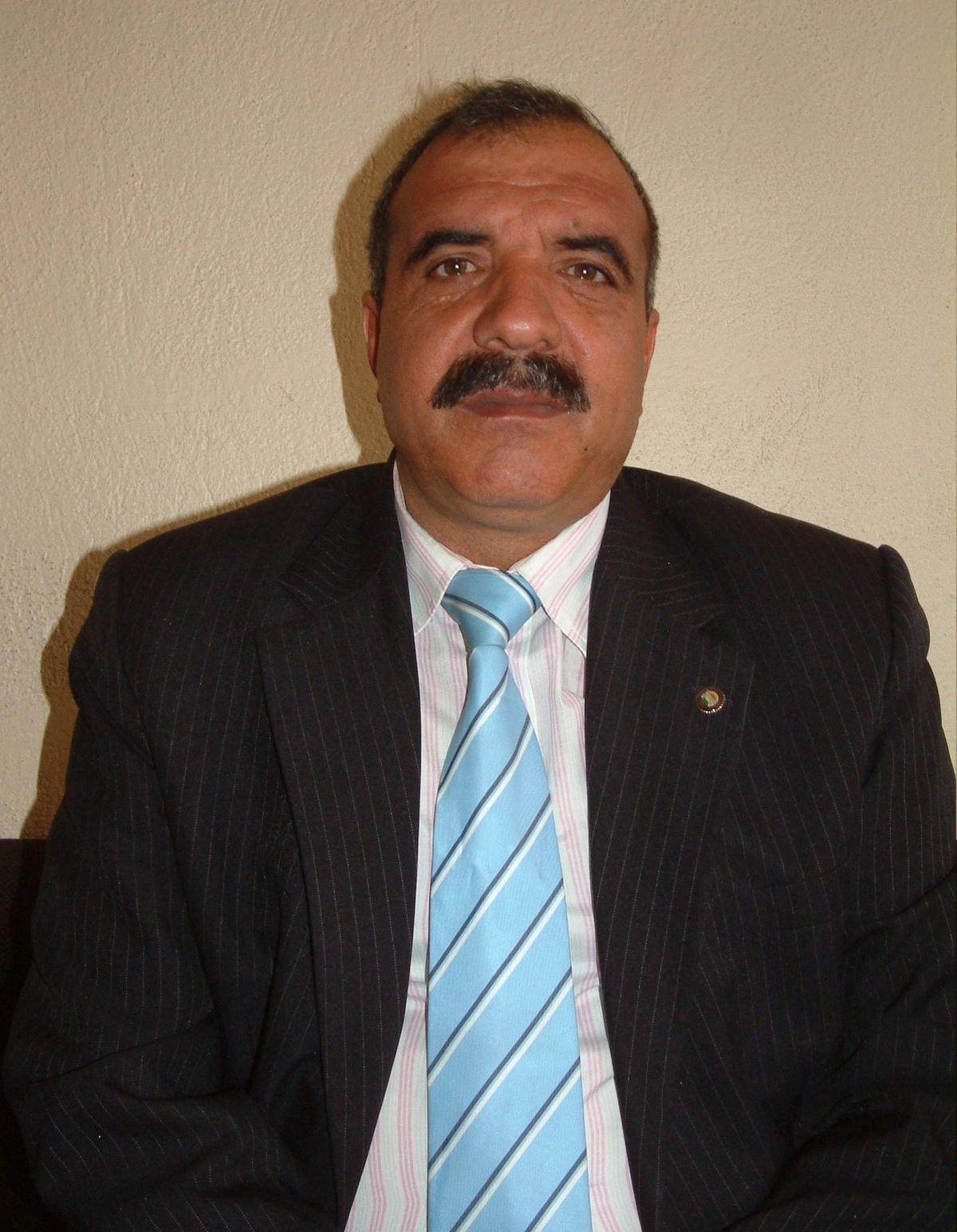 Valinin Tavrı, Sigara Bıraktırdı