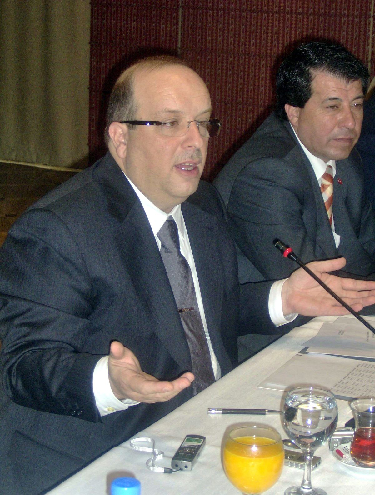 Balıkesir'de Yerel Yönetimler