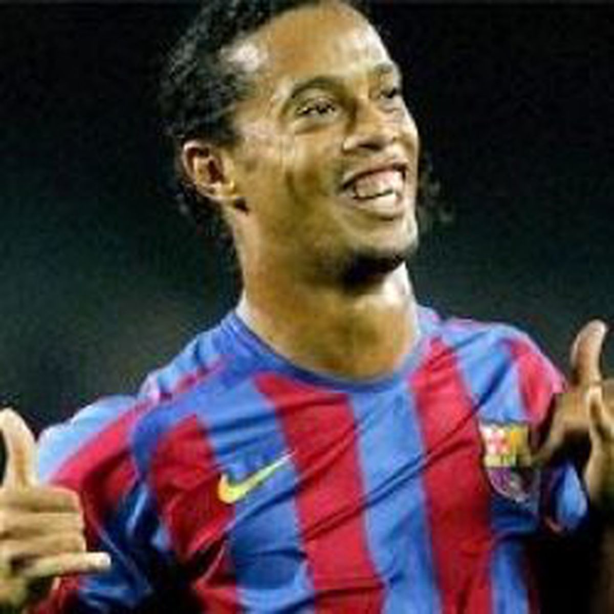 Ronaldinho Milan'a Gitti