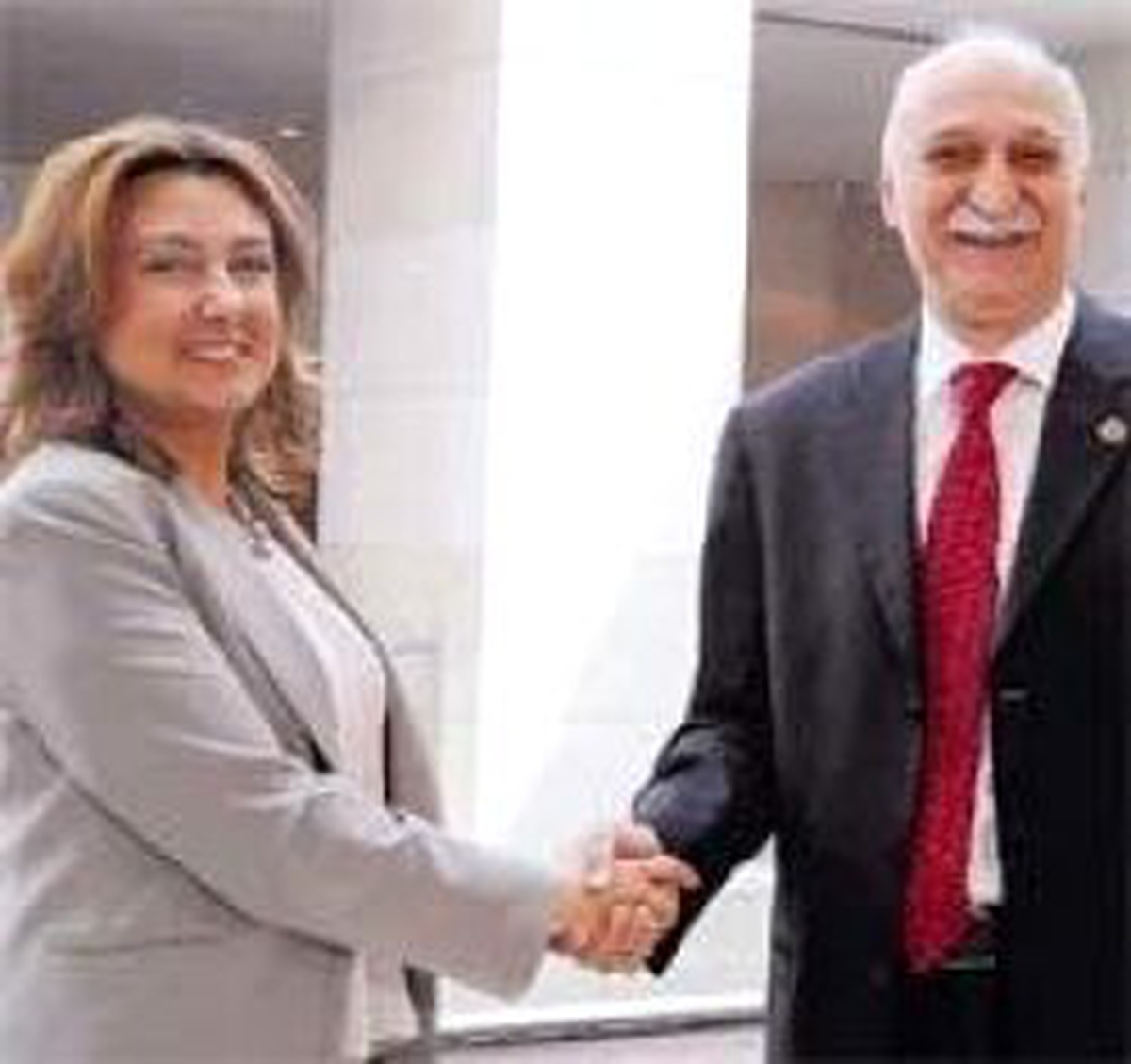 TÜSİAD'dan Şartlı Destek