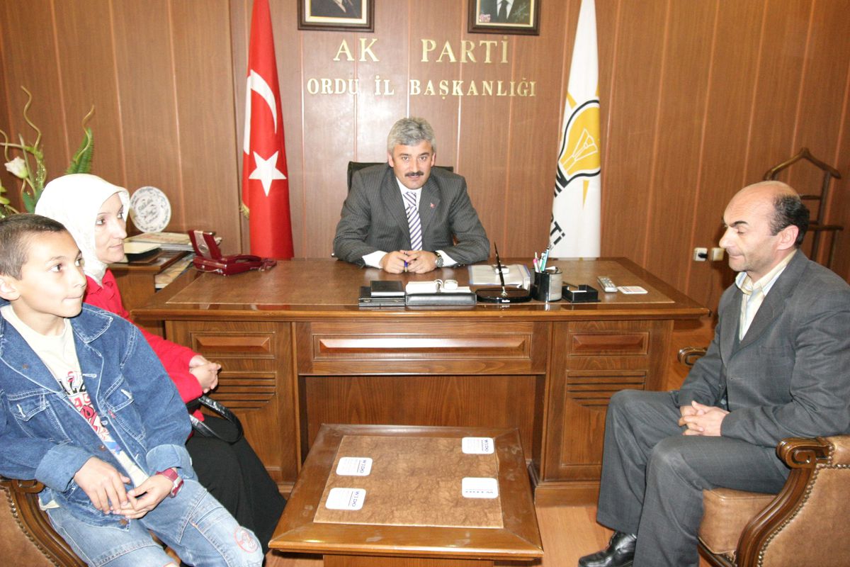 AK Parti'de Halk Günü