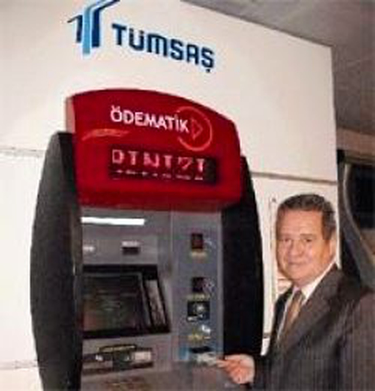 Her Gün 500 Bin Kişiyi Sıraya Sokuyor, Ödematik'le 20 Milyon YTL'ye Koşuyor