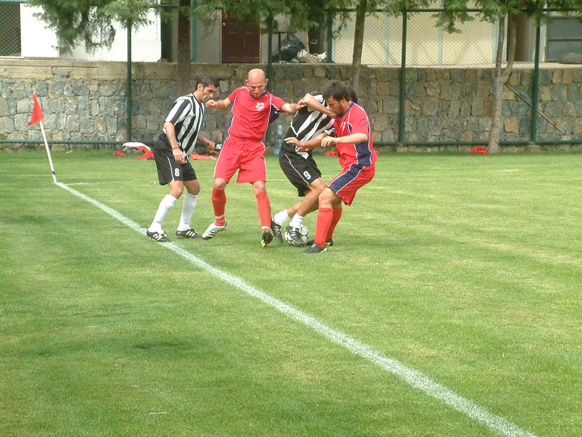 Kuşadası Gençlikspor ve Sökespor Türkiye 3. Ligi Terfi Maçlarına Hazırlanıyor