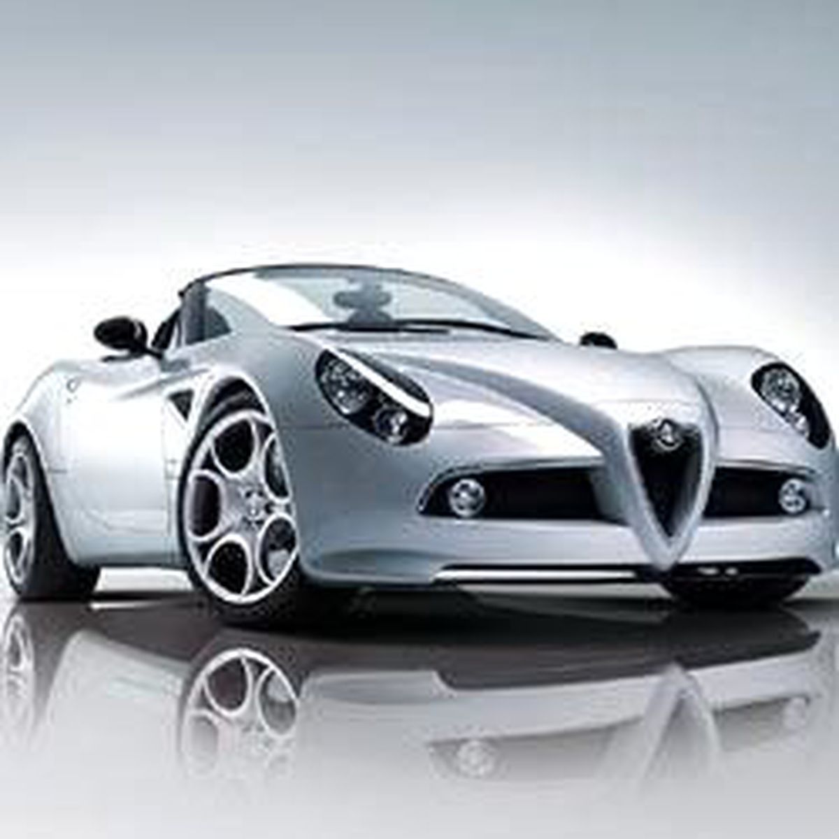 Alfa Romeo'nun Efsane Spider'ı Geri Dönüyor