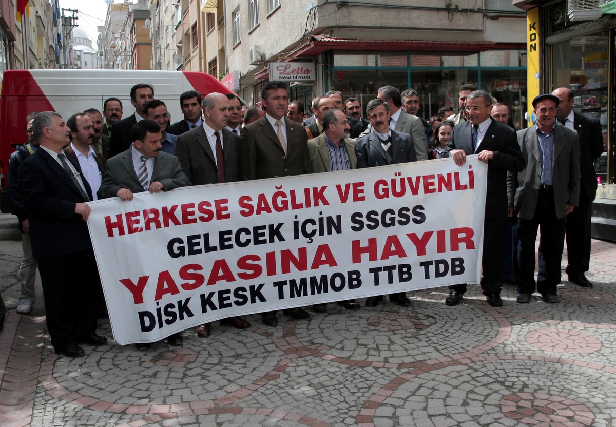 Genel Sağlık Sigortası Tasarısı'nda Referandum İstendi