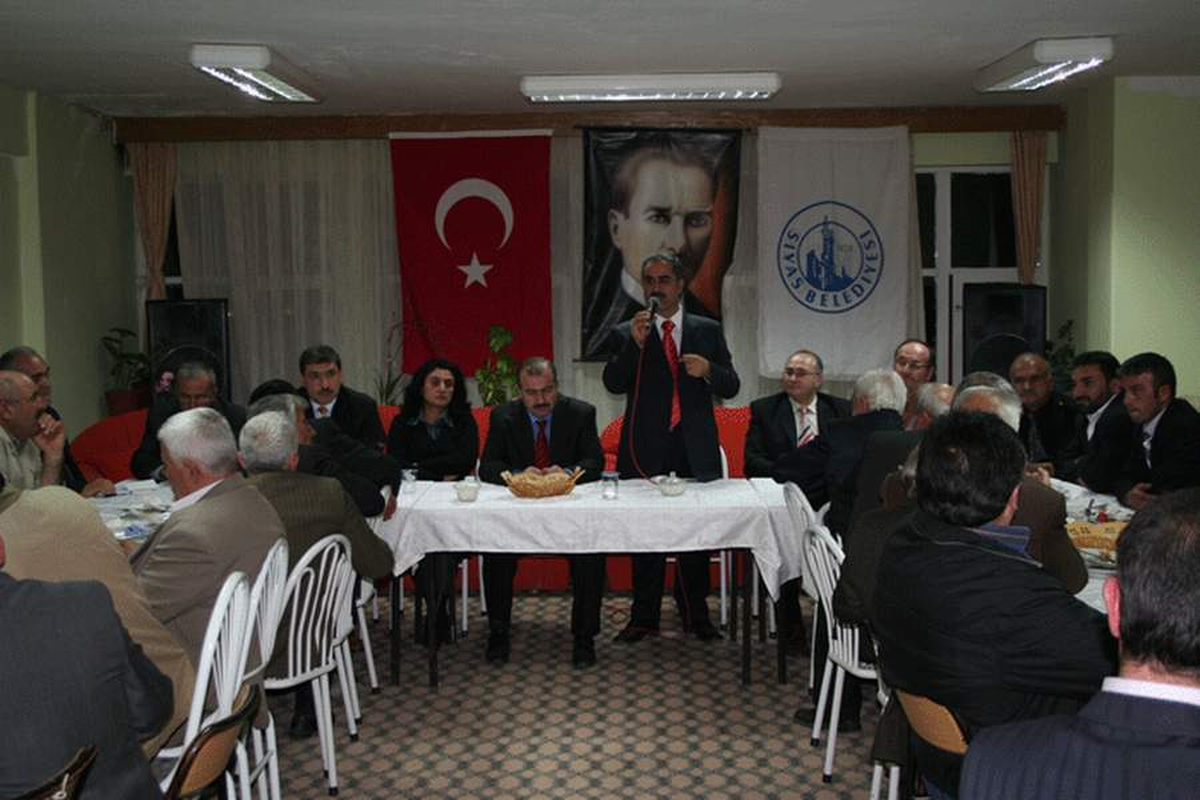 Başkan Aydın, Muhtarlarla Yaz Dönemi Çalışmalarını Değerlendirdi