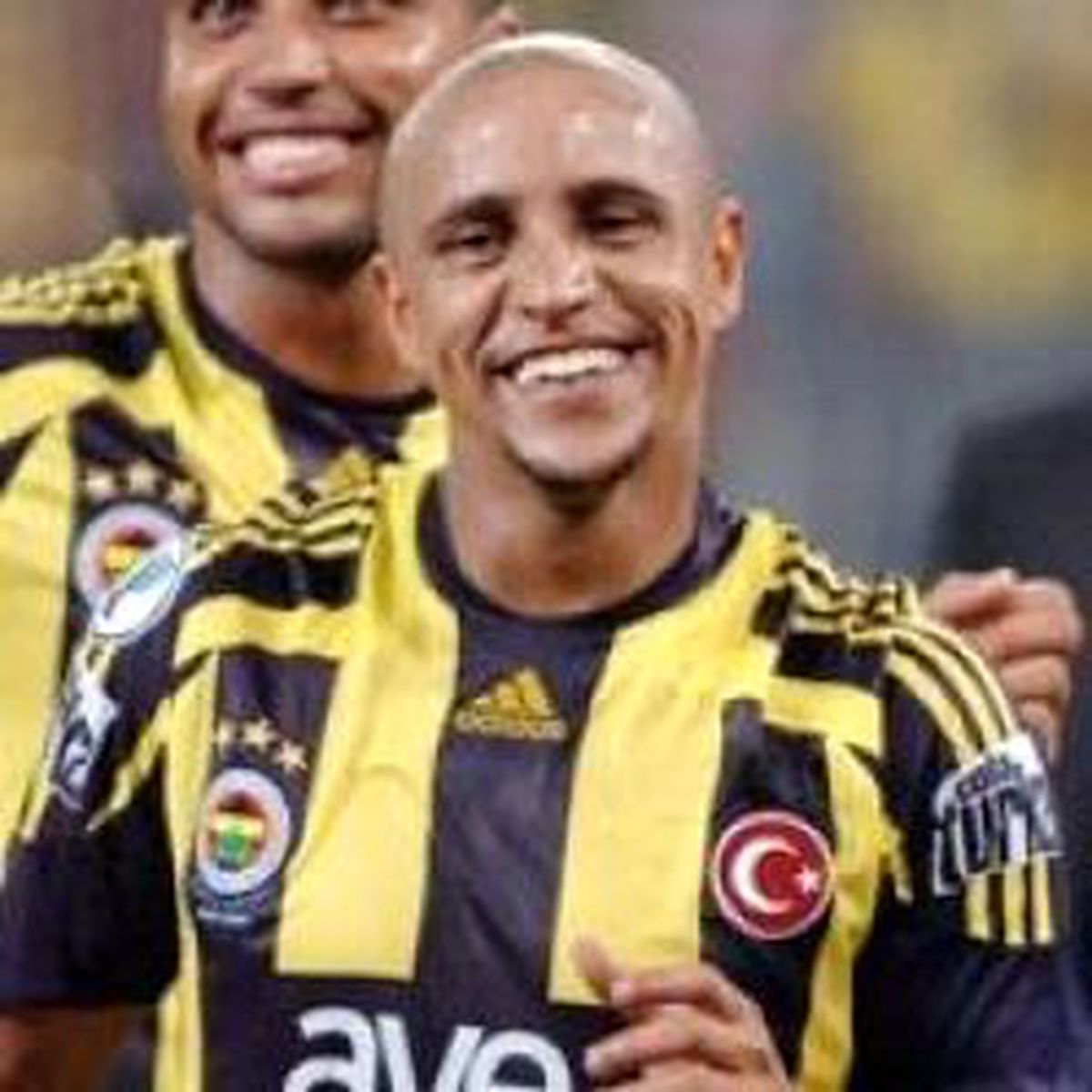 Roberto Carlos Müzmin Sakat mı?