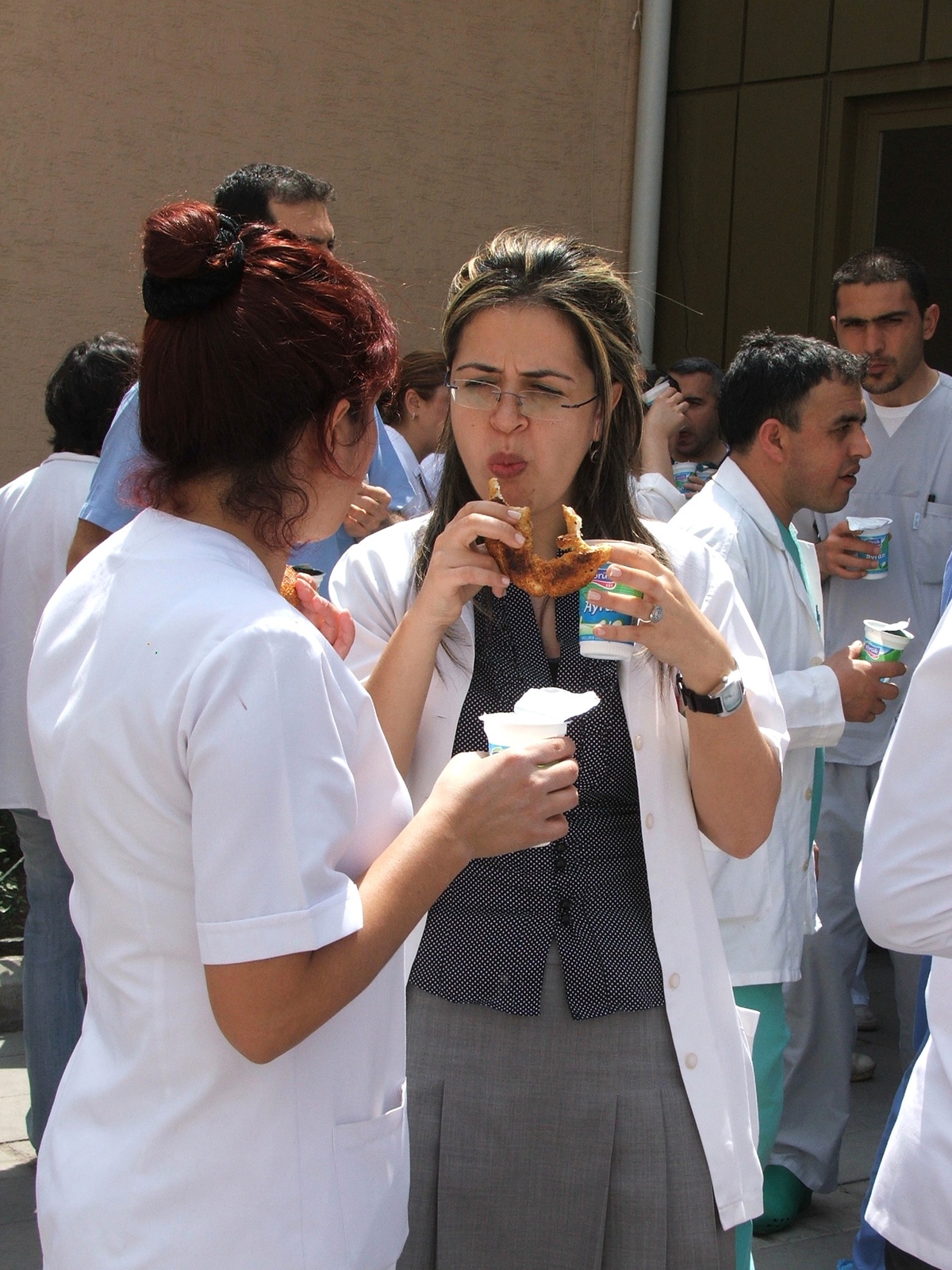 Sağlık Çalışanlarından Yemek Protestosu