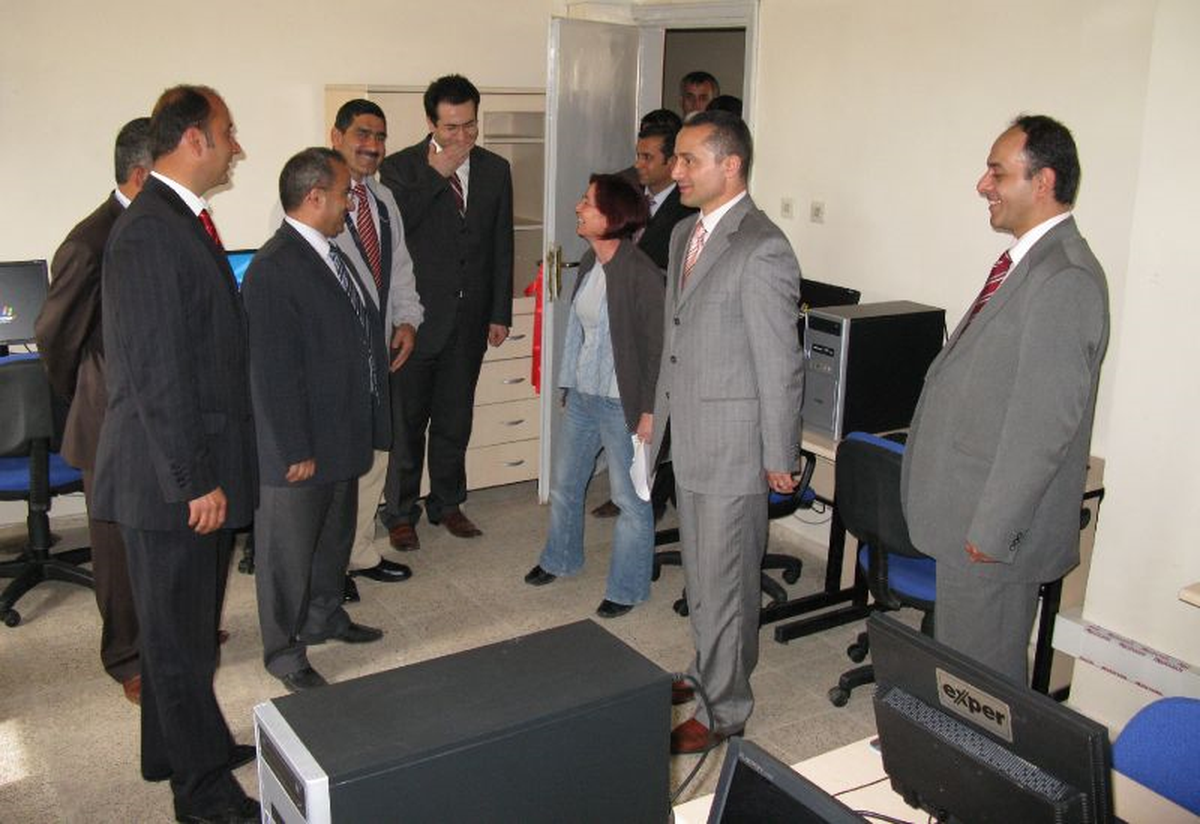 Araban'da İnternet Evi Açıldı