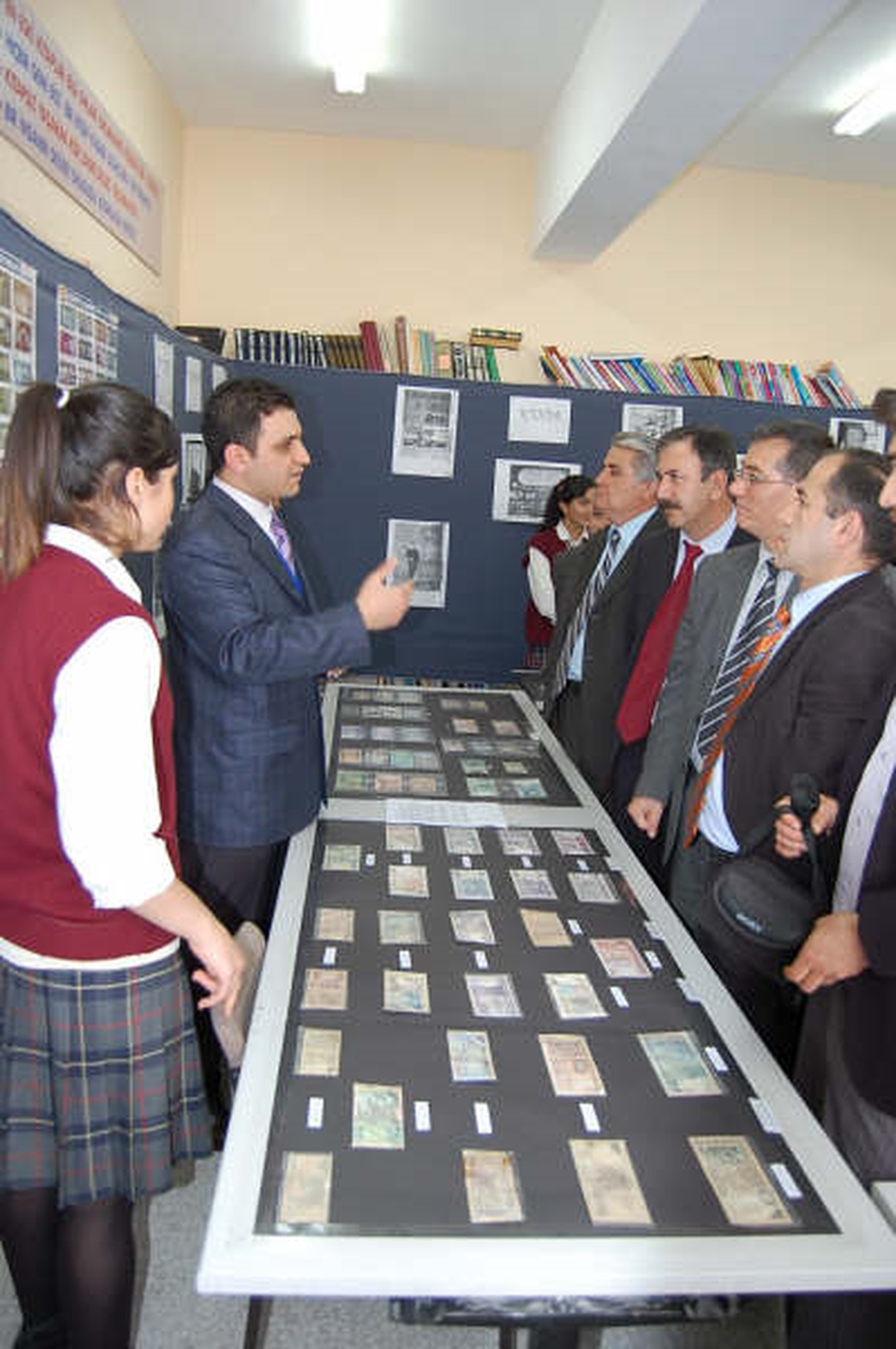 Harmancık'ta Para Sergisi