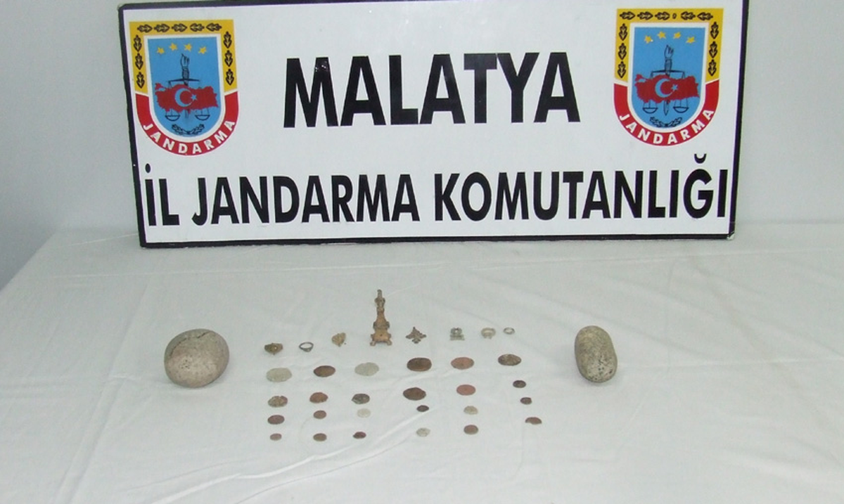 Jandarmadan Köye Tarihi Eser Operasyonu