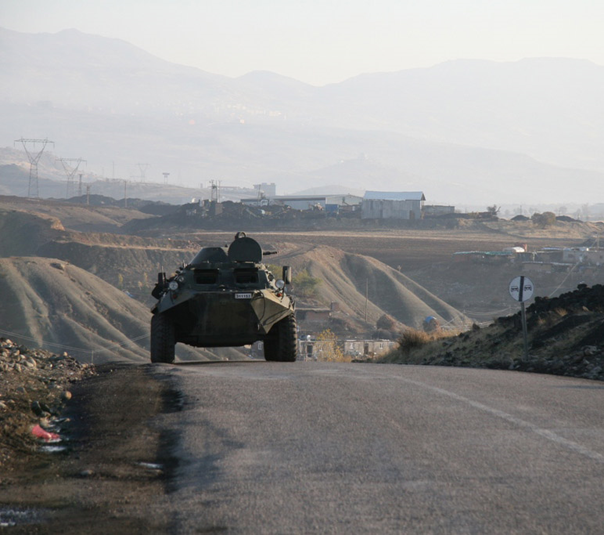 Mehmetçik Sınırda Kuş Uçurtmuyor
