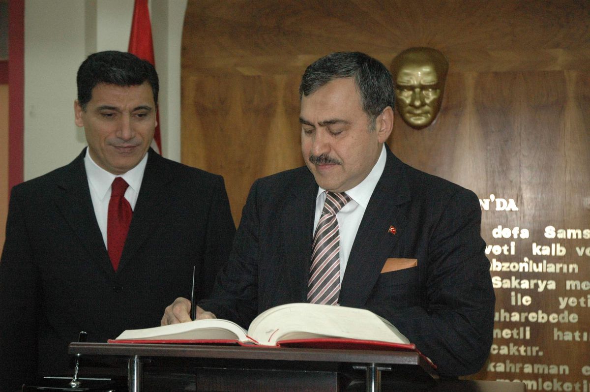Bakan Eroğluâ€™ndan Vali Okutanâ€™a Ziyaret