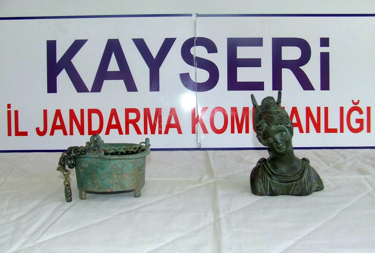 Jandarmadan Tarihi Eser Operasyonu