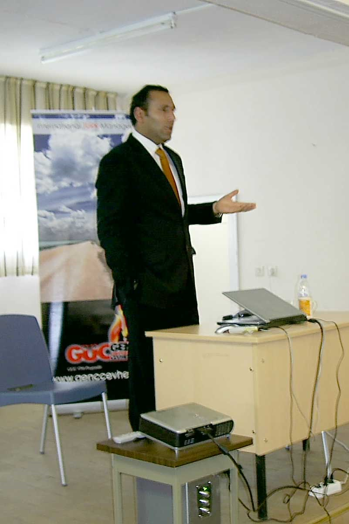 Akçakale İlçesinde Myo Öğrencilerine Seminer Verildi