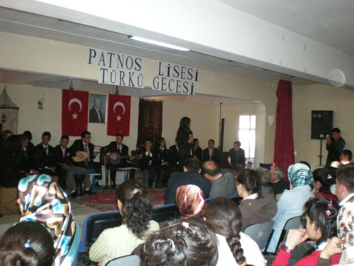 Patnos'ta 'Türkü Gecesi'