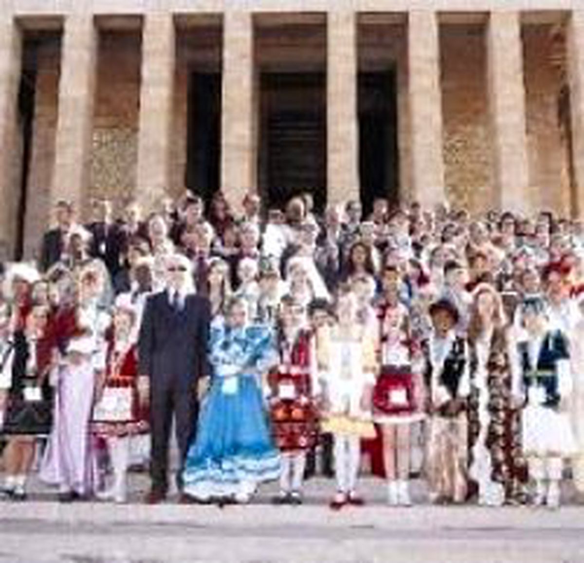 Şenliğe Katılan Ülke Sayısı Yarıya İndi