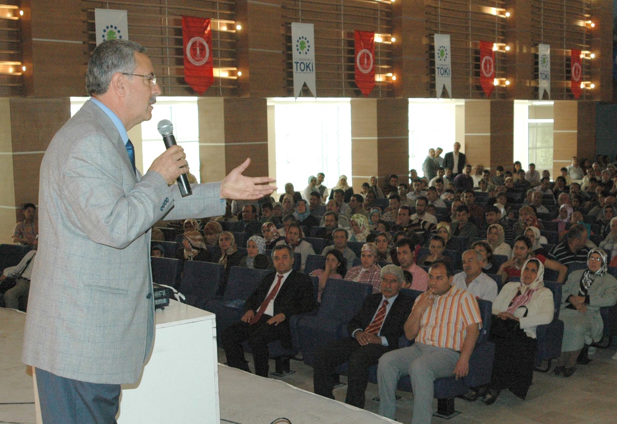 Başkan Ömer Can'dan Kilit Taşı Açıklaması