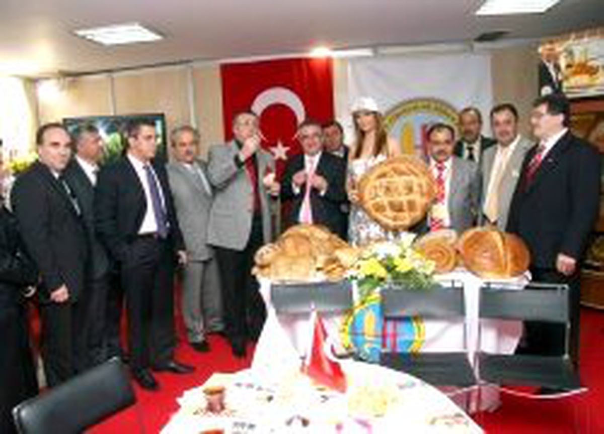 Düzce Ekmek ve Pidesi, Ekmek ve Pasta Fuarında Tanıtıldı
