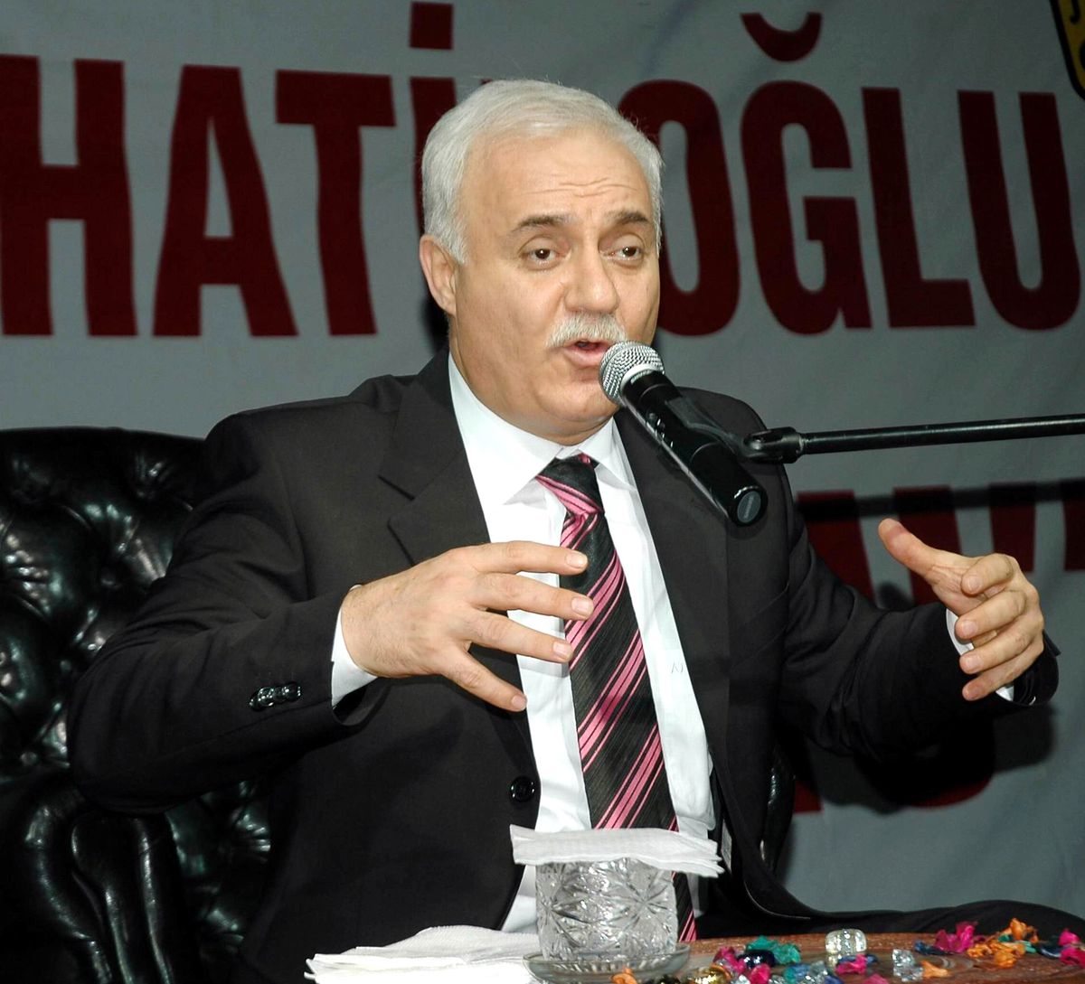 Nihat Hatipoğlu Kepezâ€™in Konuğu0