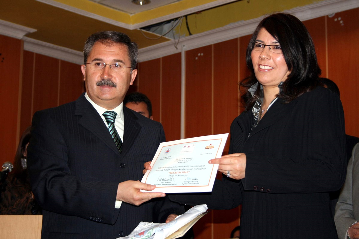 Okullarda Beyaz Bayrak Uygulaması Başlatıldı