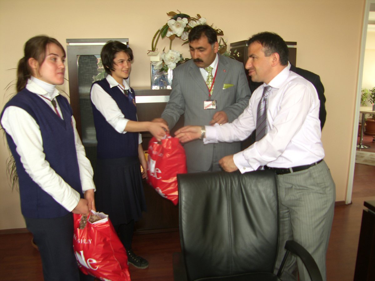 Proje Yarışmasında Bölge Birincilerine Ödül