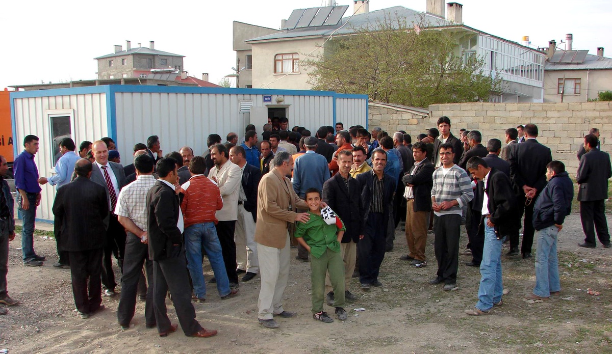 Temizlik İşçilerine Ödemeleri Yapılmaya Başlandı