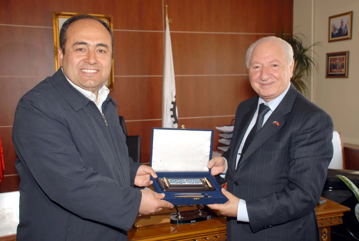 Türk-rus İş Konseyi Heyeti Belediye Başkanı Apaydınâ€™ı Ziyaret Etti