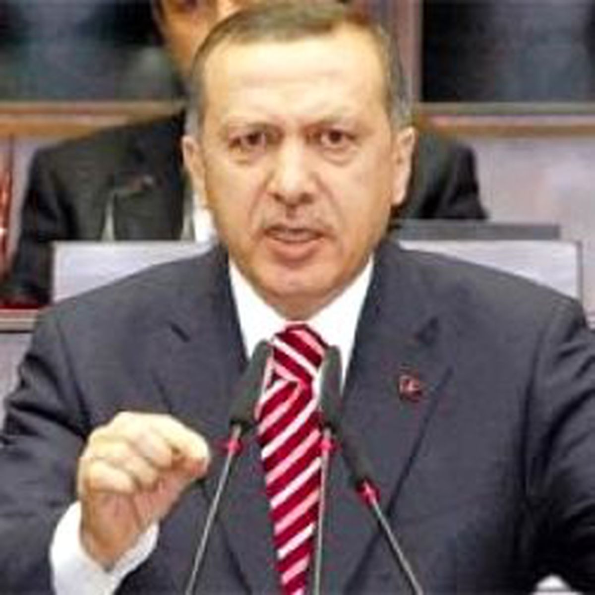 Demokrasi Manifestosu Gibi Savunmayla Tarihe Not Düşeceğiz