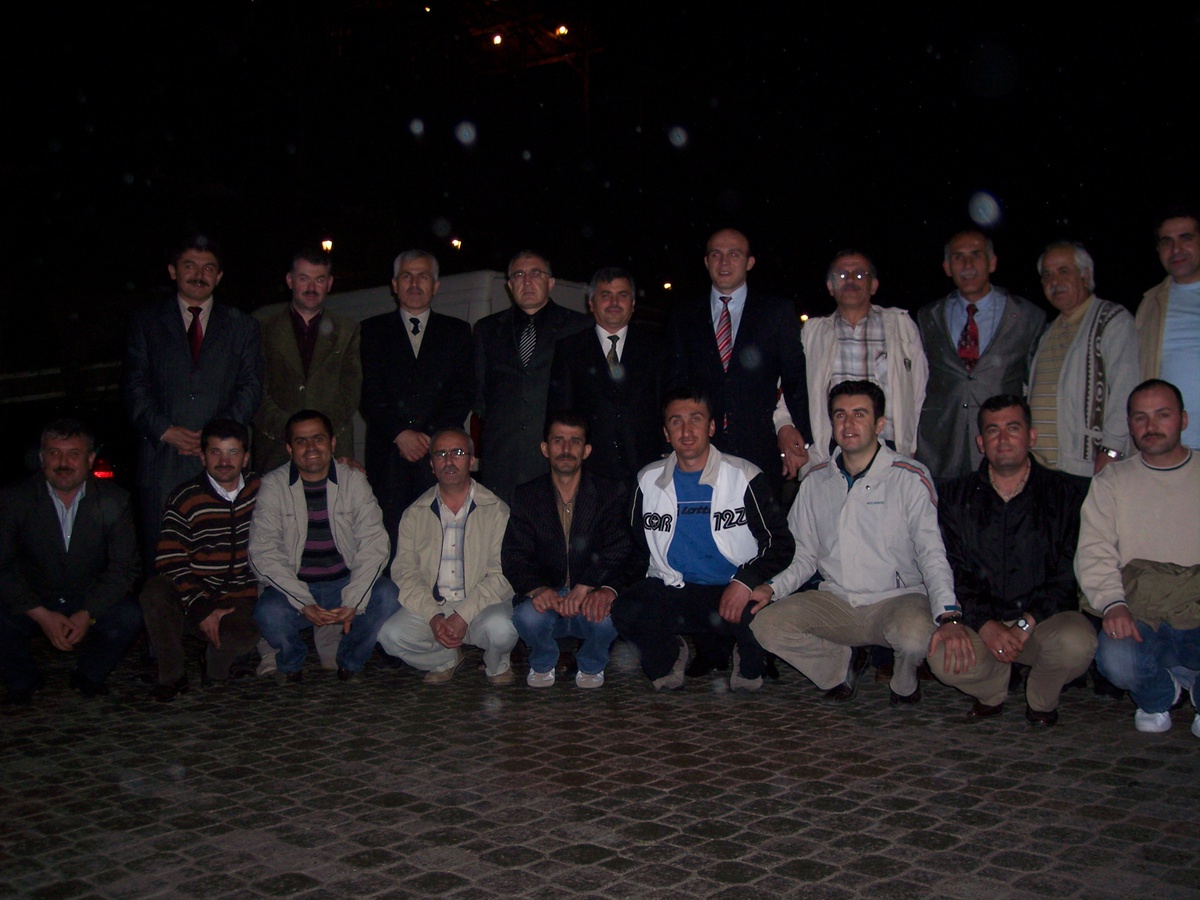 Şampiyonluğu Yemekle Kutladılar