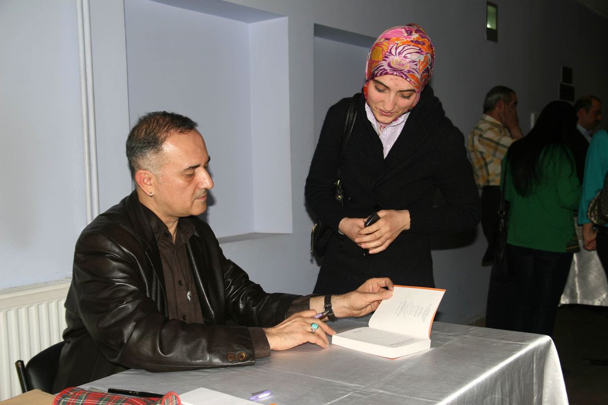 Murathan Mungan Gümüşhane'deydi