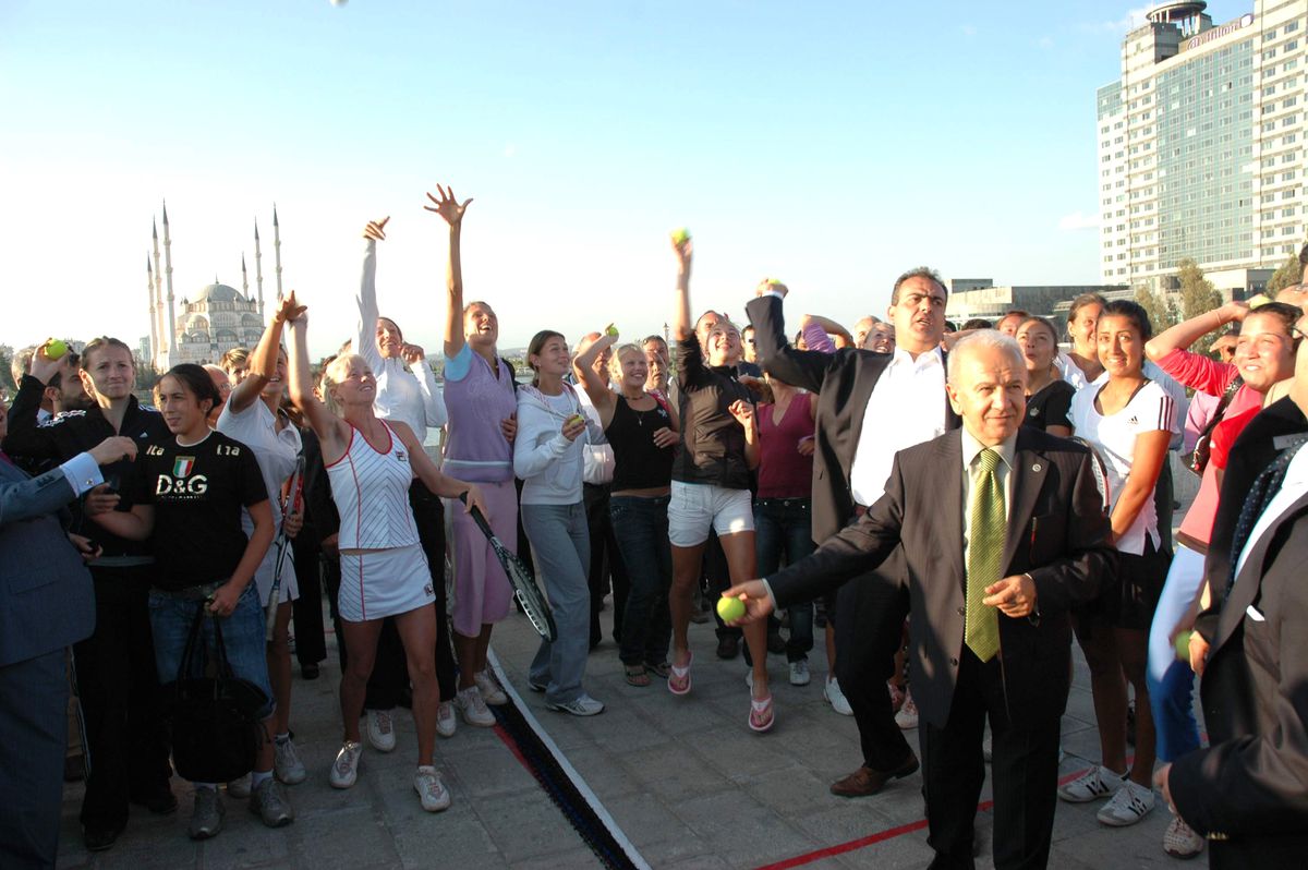 Adana'da 'Uluslararası Profesyonel Bayanlar Tenis Turnuvası' Başladı