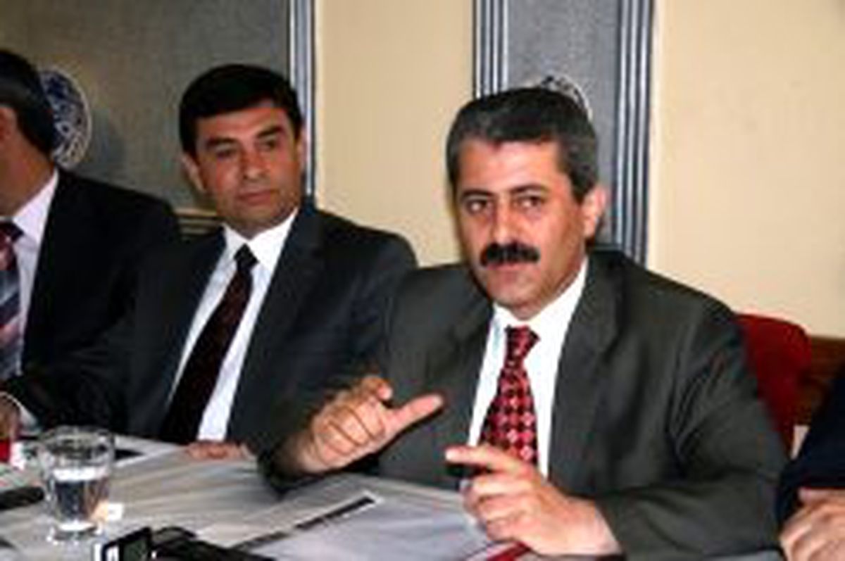 AK Parti'li Karasayar: 'İskenderun'un 40 Yıllık Sorunlarını Çözüyoruz'
