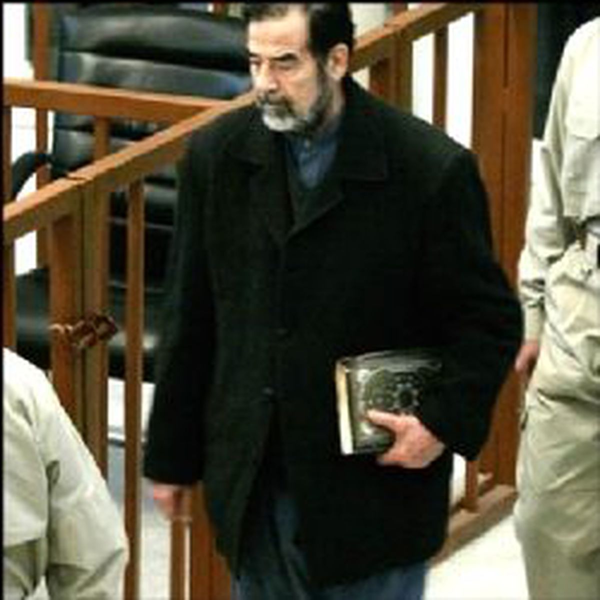 İşgal, Saddam'ı 'Kahraman' Yaptı!