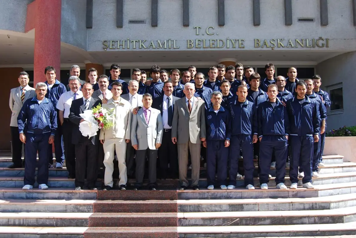 Şehitkamil Belediyespor Adana'ya Hareket Etti