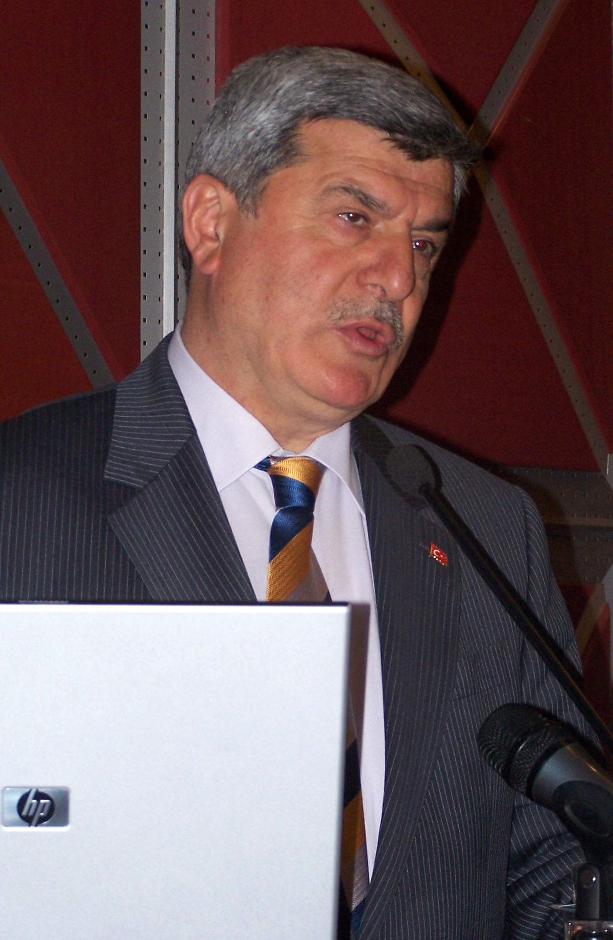 Karaosmanoğlu Gebze'de Konuştu