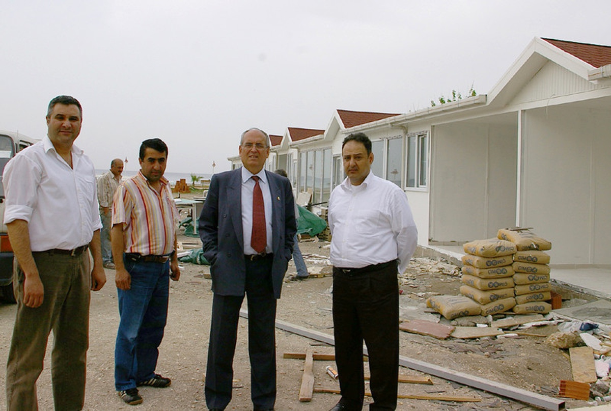 Yeniköyâ€™de Çarşı Düzenlemesi