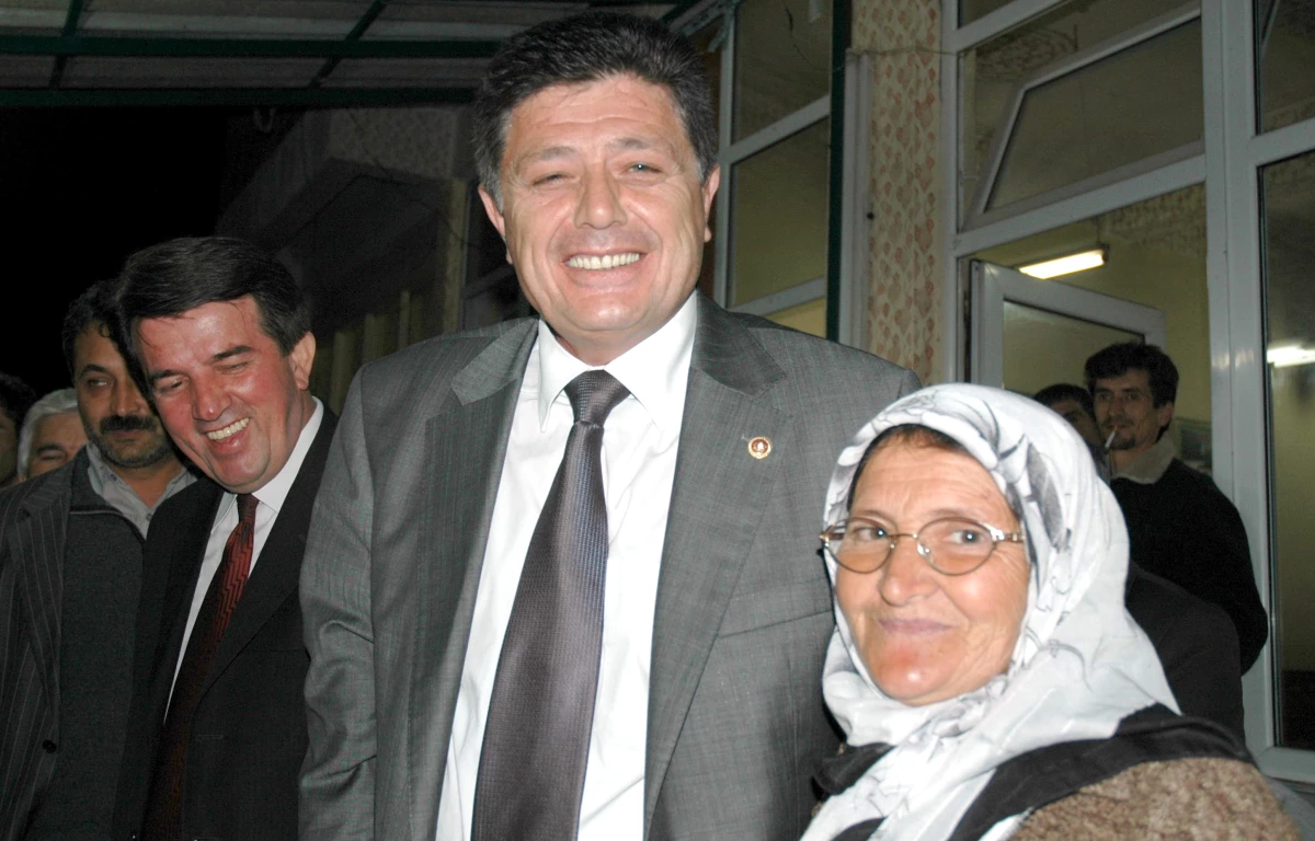 CHP Milletvekili Ulus Halkının Sorunlarını Dinledi